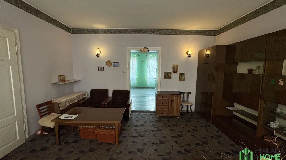 Brzeg Do remontu, duże mieszkanie w kamienicy sprzedaż 77m2